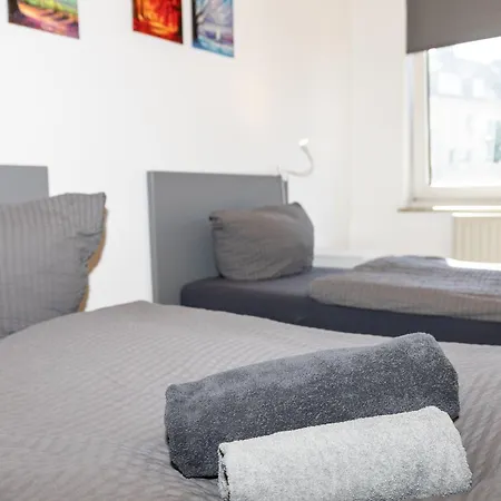 Ge-altstadt 01-1 I Monteurwohnung Duo I Wlan, Bettwaesche & Handtuecher, Parkplatz I Cosyhomes24 Apartament