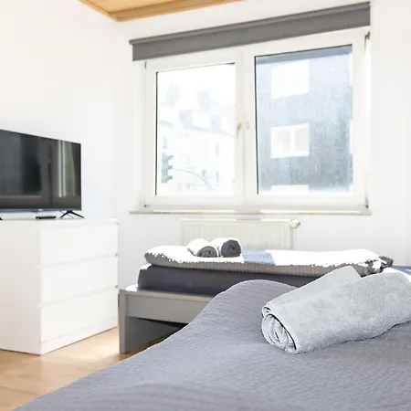 Cosyhomes24 - Centrally With Balcony And Parking Space - Ge09a Appartement