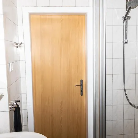 Cosyhomes24 - Wifi, Einzelbetten, Tv, Parkplatz * Gelsenkirchen