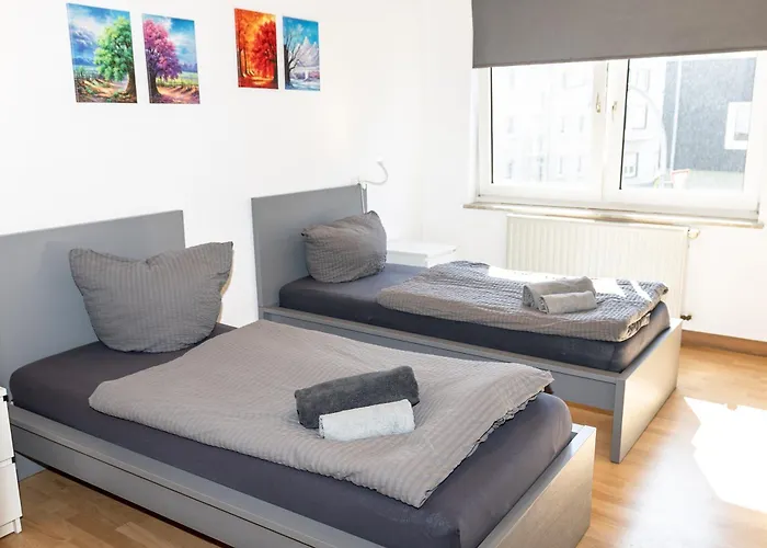 Cosyhomes24 - Centrally With Balcony And Parking Space - Ge09a *